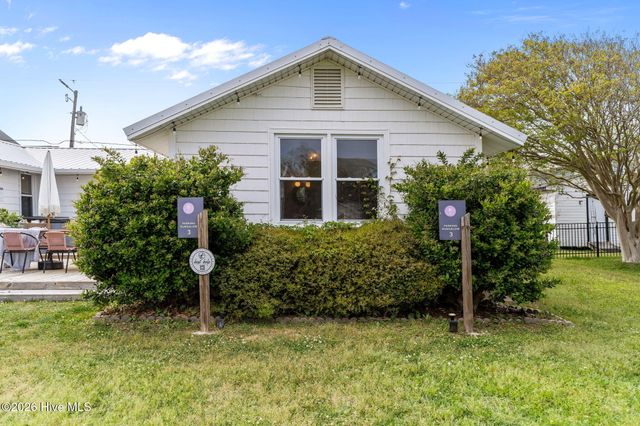 636 & 644 S Third Avenue, Kure Beach, NC 28449