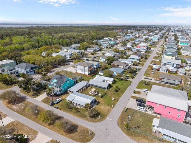 636 & 644 S Third Avenue, Kure Beach, NC 28449
