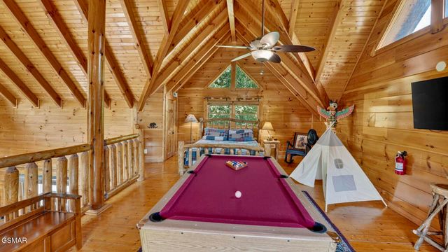 1123 Towering Oaks Drive, Sevierville, TN 37876