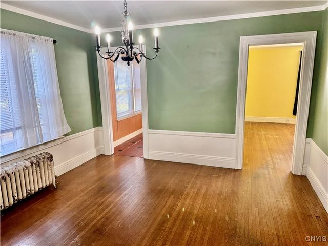 17 Pleasant Street, Utica, NY 13501