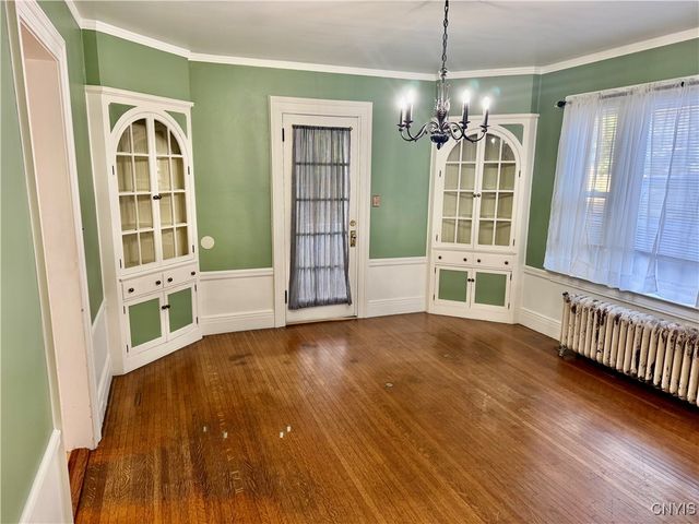 17 Pleasant Street, Utica, NY 13501