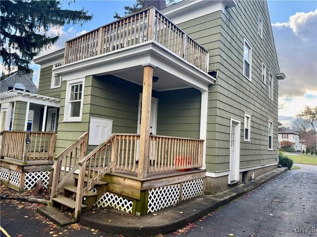 17 Pleasant Street, Utica, NY 13501