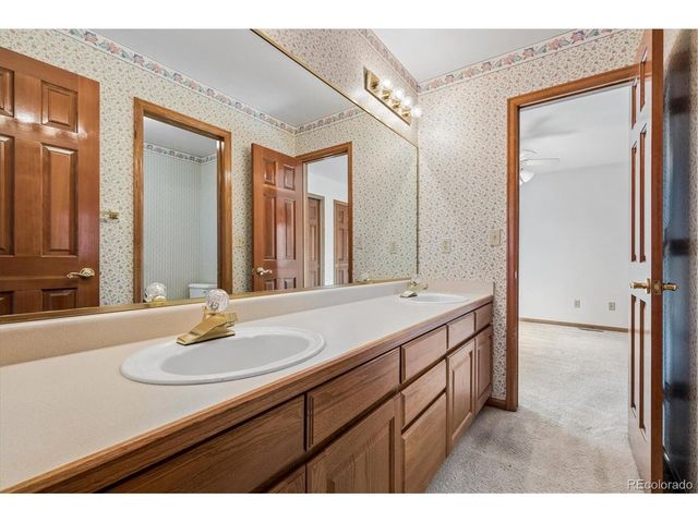 8 Willow Oak, Littleton, CO 80127