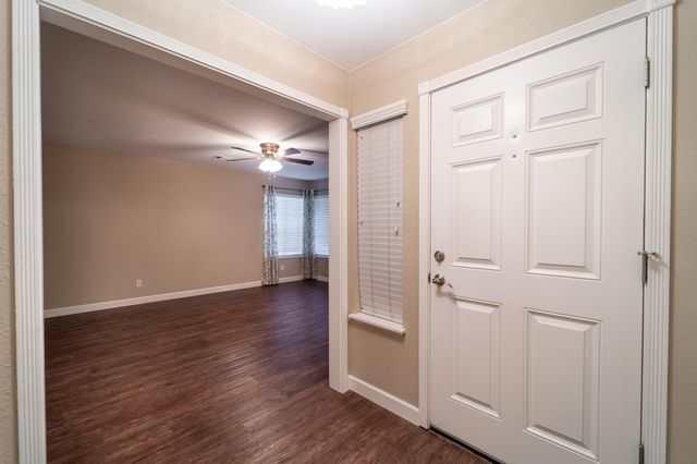 1428 Killette Road, Tulare, CA 93274