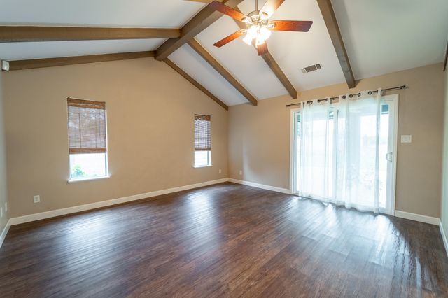 1428 Killette Road, Tulare, CA 93274