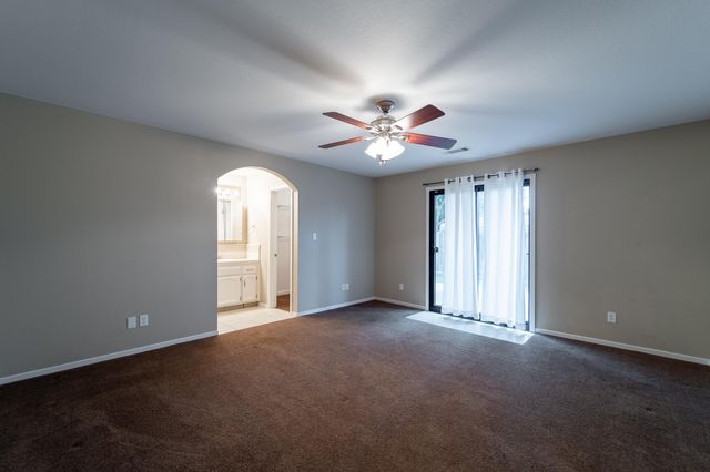 1428 Killette Road, Tulare, CA 93274