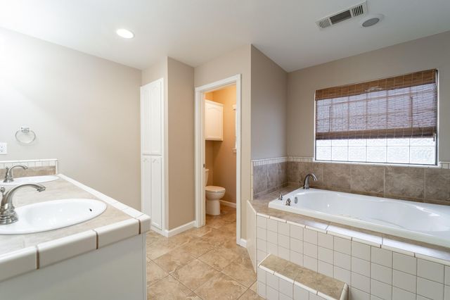 1428 Killette Road, Tulare, CA 93274