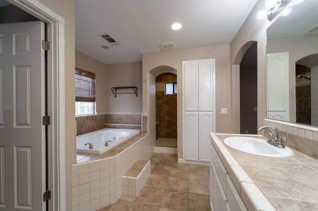 1428 Killette Road, Tulare, CA 93274