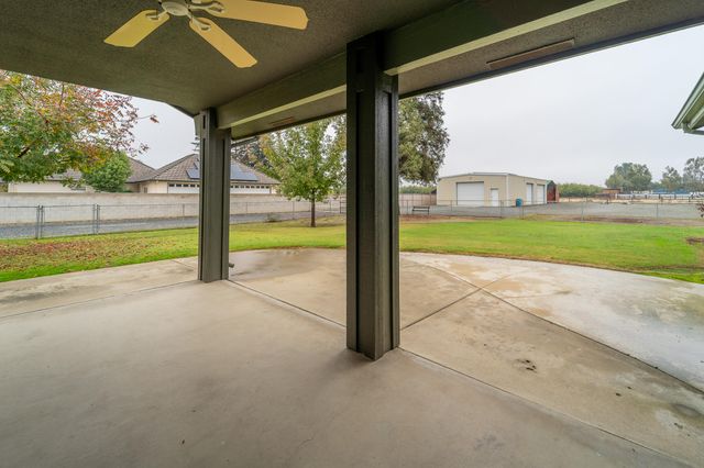 1428 Killette Road, Tulare, CA 93274