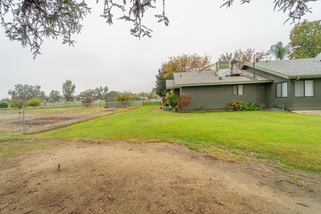 1428 Killette Road, Tulare, CA 93274