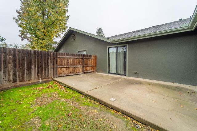 1428 Killette Road, Tulare, CA 93274