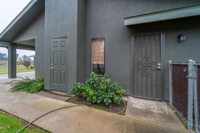 1428 Killette Road, Tulare, CA 93274