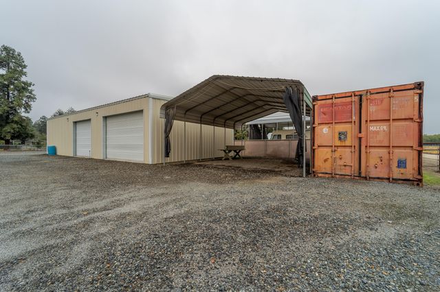 1428 Killette Road, Tulare, CA 93274