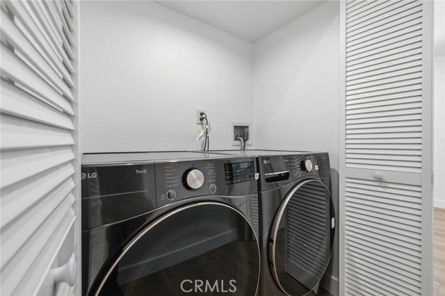 9502 Via Salerno, Burbank, CA 91504