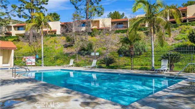 9502 Via Salerno, Burbank, CA 91504