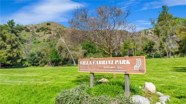 9502 Via Salerno, Burbank, CA 91504