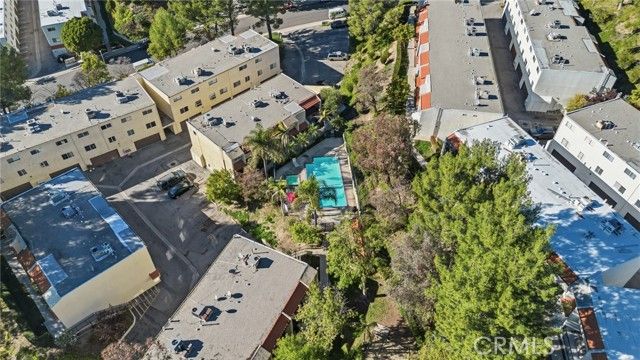 9502 Via Salerno, Burbank, CA 91504