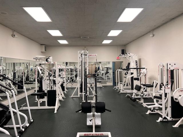 932 Peninsula Avenue 406, San Mateo, CA 94401