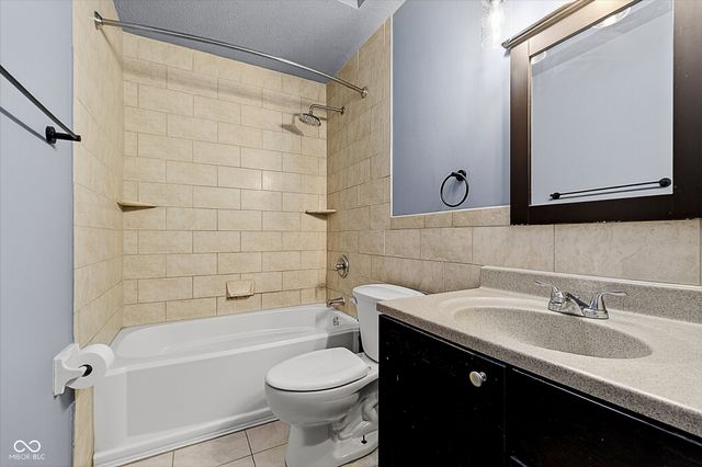 8618 Skyway Drive, Indianapolis, IN 46219