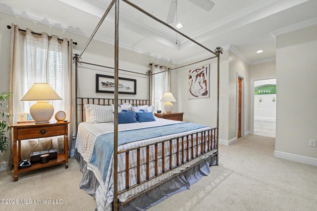 5562 E Diamondhead Drive, Diamondhead, MS 39525