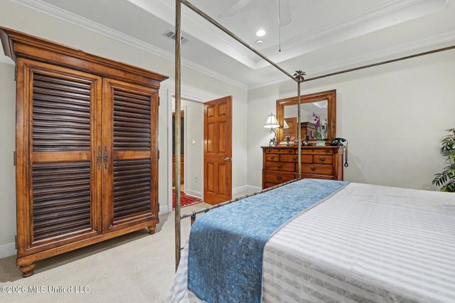 5562 E Diamondhead Drive, Diamondhead, MS 39525