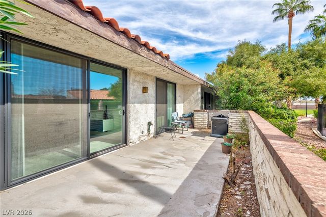 2461 El Paseo Circle, Las Vegas, NV 89121