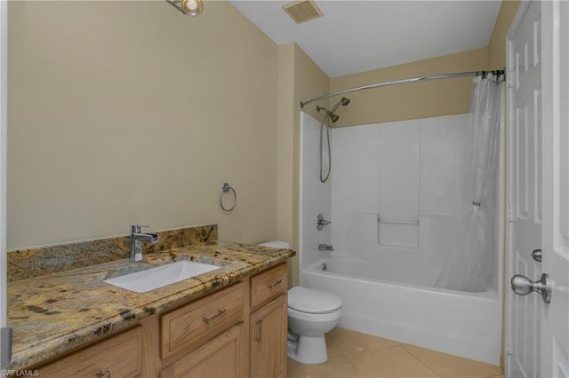 538 Leawood CIR, Naples, FL 34104