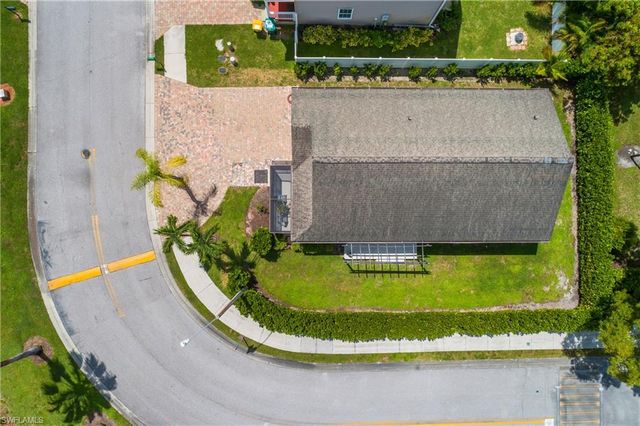 538 Leawood CIR, Naples, FL 34104