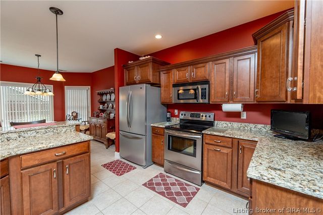 3920 Sarah Lane, New Albany, IN 47150