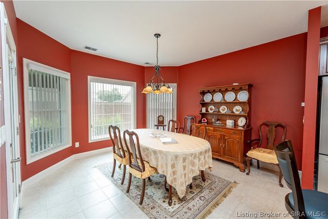 3920 Sarah Lane, New Albany, IN 47150
