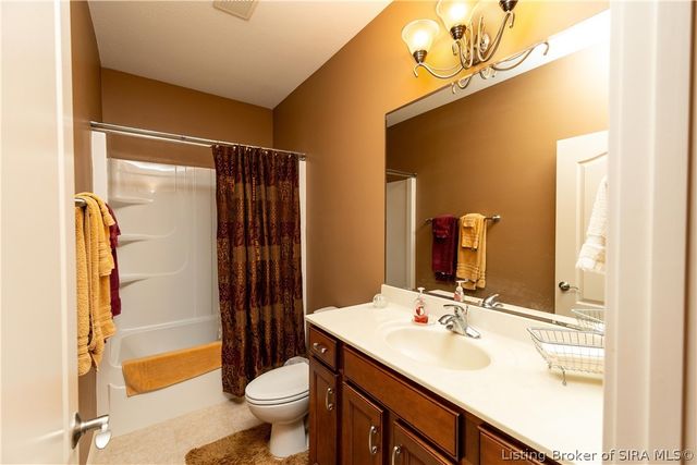 3920 Sarah Lane, New Albany, IN 47150