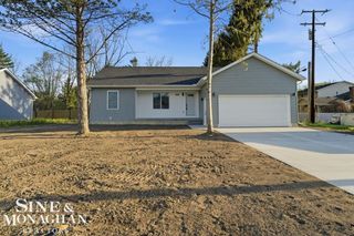 1250 18th Street, Marysville, MI 48040