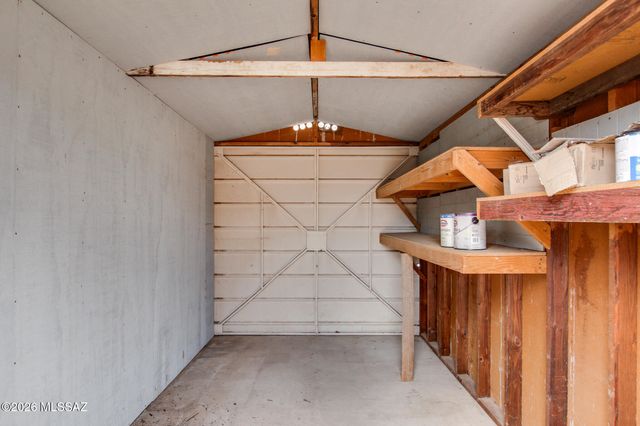 201 N Ave Carolina, Tucson, AZ 85711