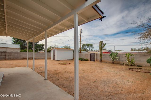 201 N Ave Carolina, Tucson, AZ 85711