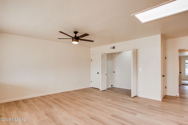 201 N Ave Carolina, Tucson, AZ 85711