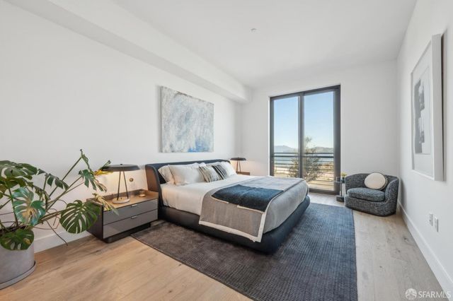 1 Bristol Court 106, San Francisco, CA 94130