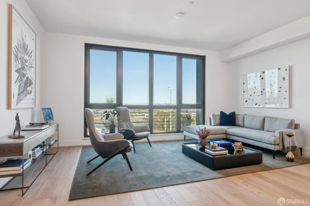 1 Bristol Court 106, San Francisco, CA 94130