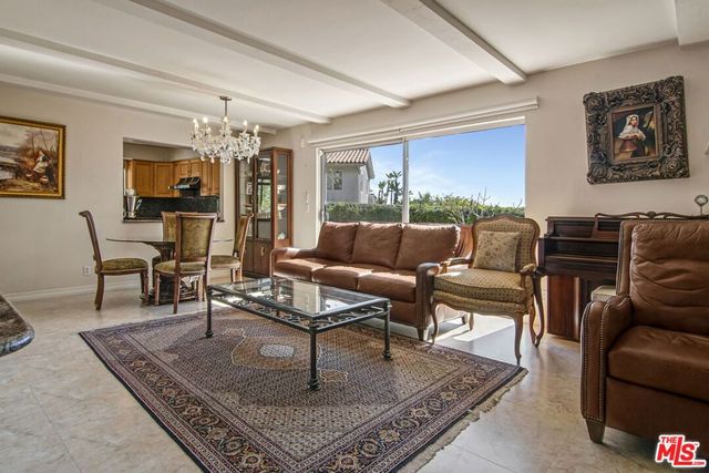 2546 Cordelia Road, Los Angeles, CA 90049