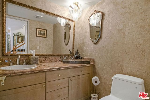 2546 Cordelia Road, Los Angeles, CA 90049