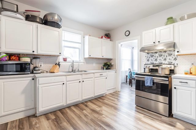 710 Jefferson Avenue, Evansville, IN 47713