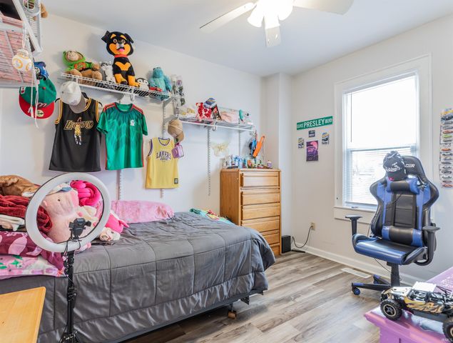 710 Jefferson Avenue, Evansville, IN 47713