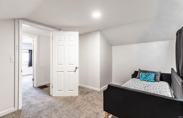 710 Jefferson Avenue, Evansville, IN 47713