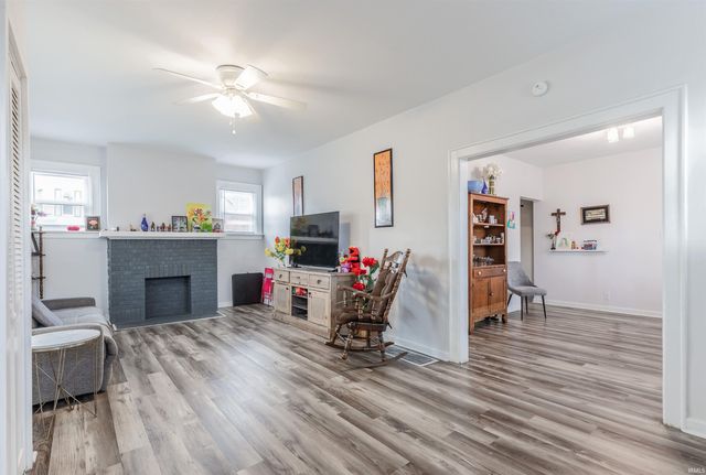 710 Jefferson Avenue, Evansville, IN 47713