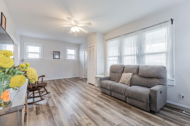 710 Jefferson Avenue, Evansville, IN 47713