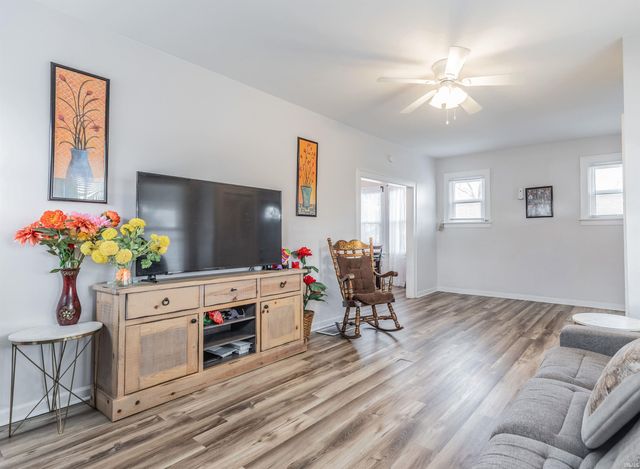 710 Jefferson Avenue, Evansville, IN 47713