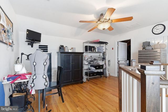 33 SANDS POINT RD, Waretown, NJ 08758