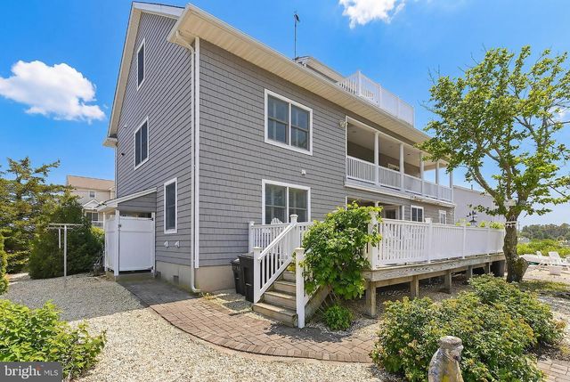 33 SANDS POINT RD, Waretown, NJ 08758