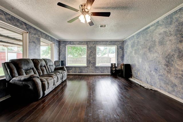 4212 NW 54th Street, Oklahoma City, OK 73112