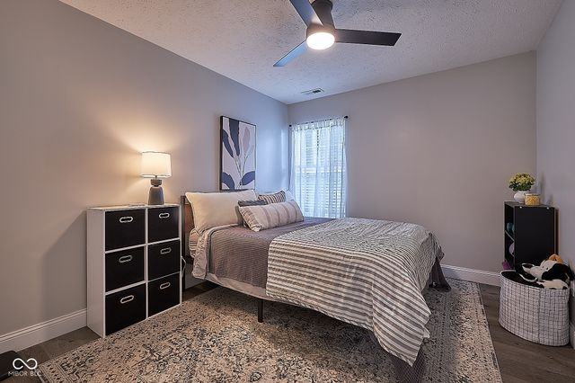1563 Dale Court, Greenfield, IN 46140