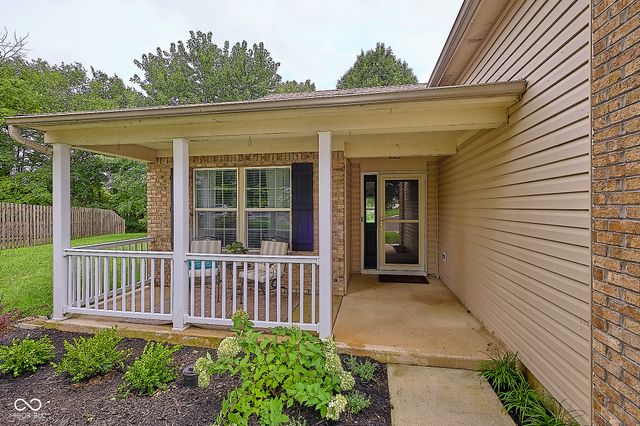 1563 Dale Court, Greenfield, IN 46140